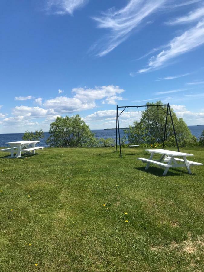 Auberge Lac St-Jean Phase 2 Roberval Buitenkant foto